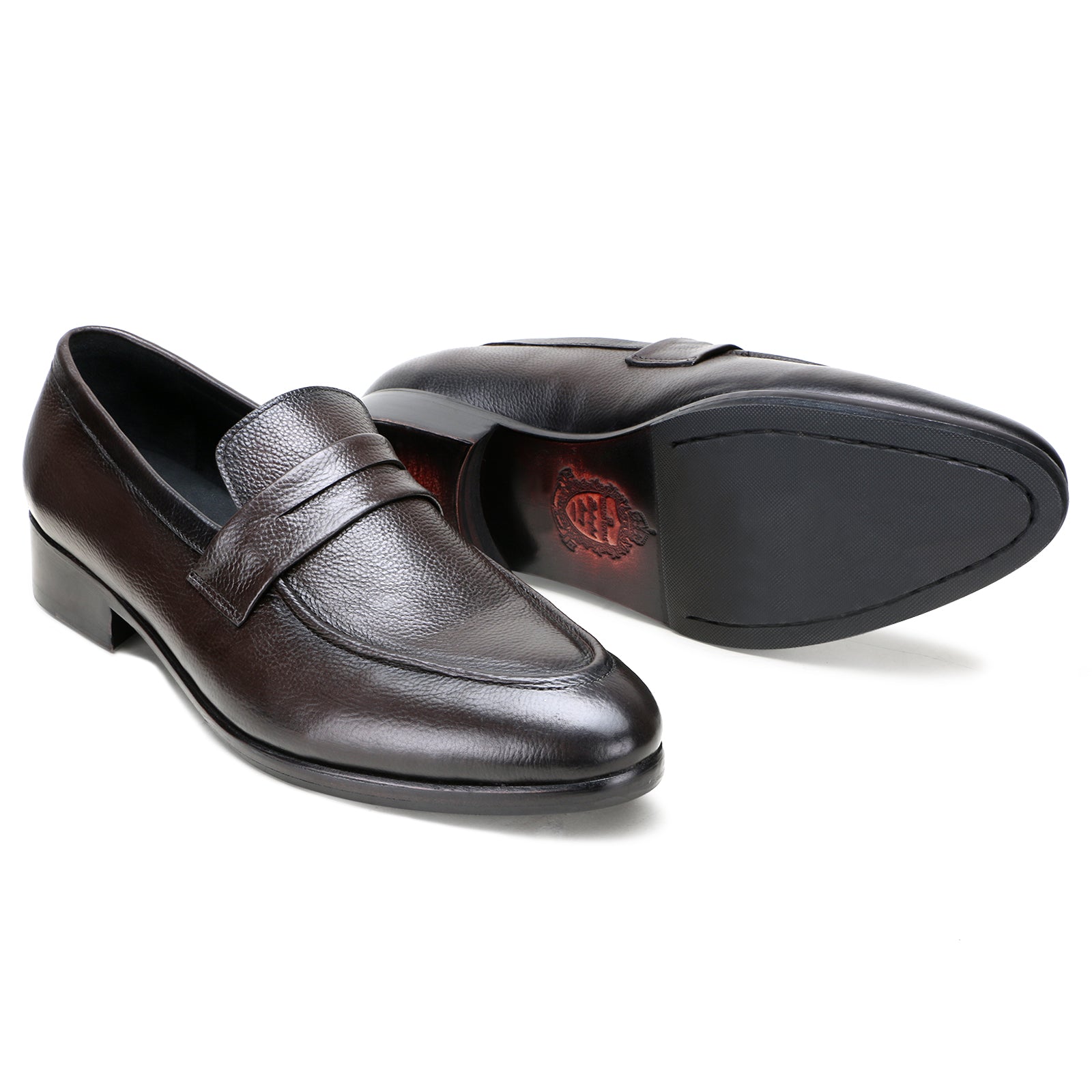 Oliver Sleek Unlined Loafers in Brown