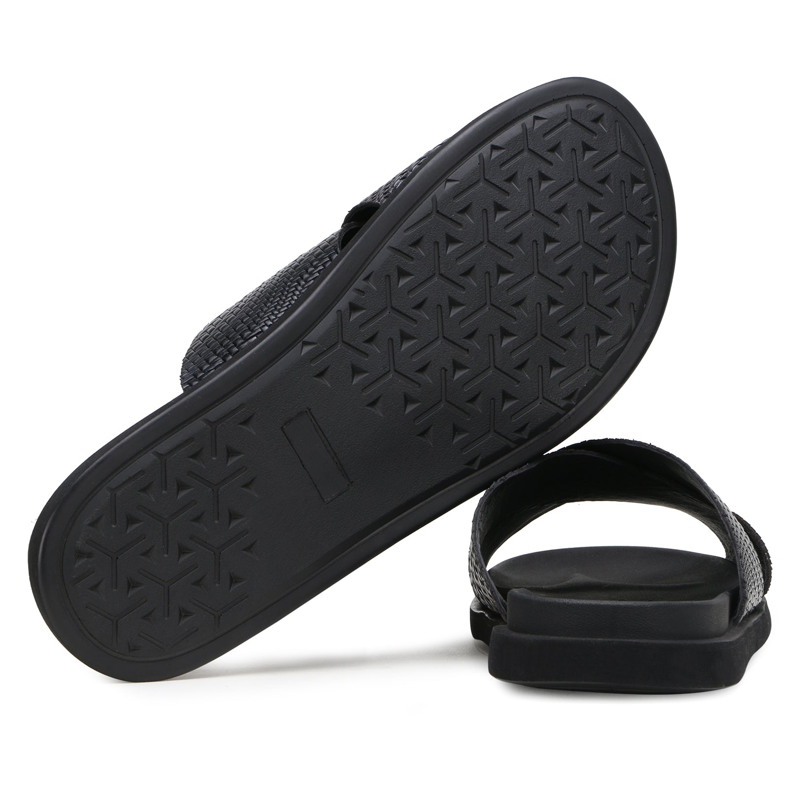The Stevens Weaved Slippers in Black