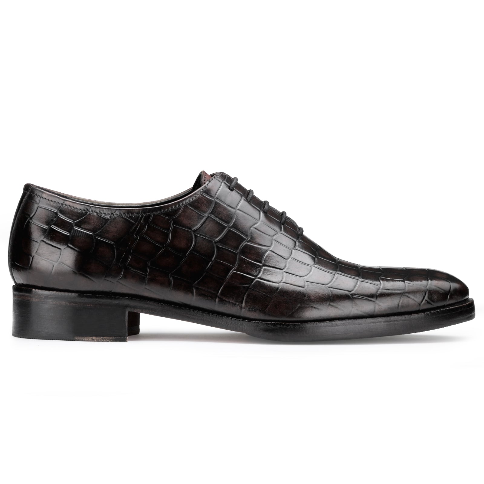The Ferdinand Wholecut Oxford in Wine