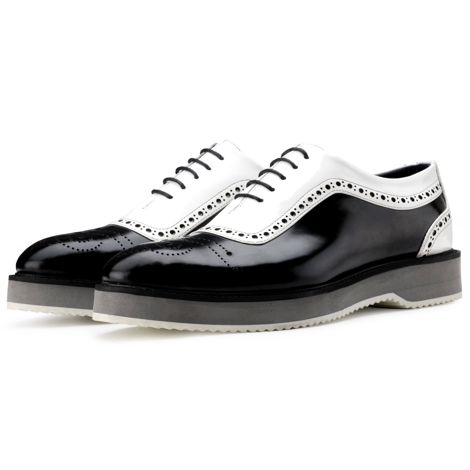 The Cortes Designer Oxford in Black White