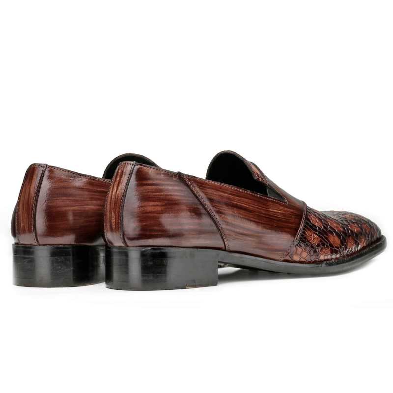 Romigi Textured Loafers - Escaro Royale