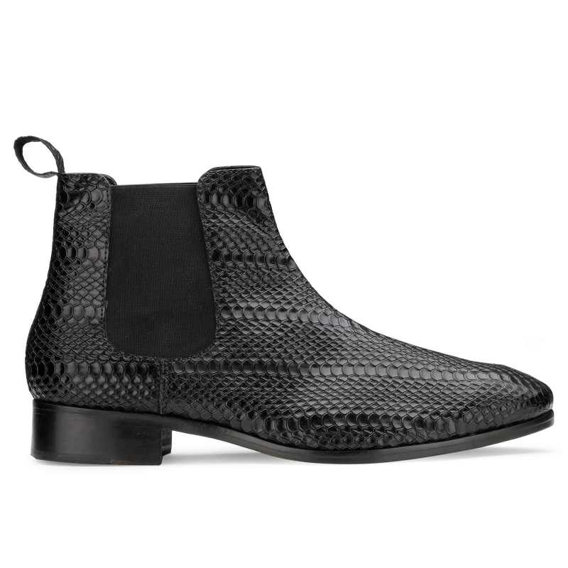 Neo Chelsea Boots in Black - Escaro Royale